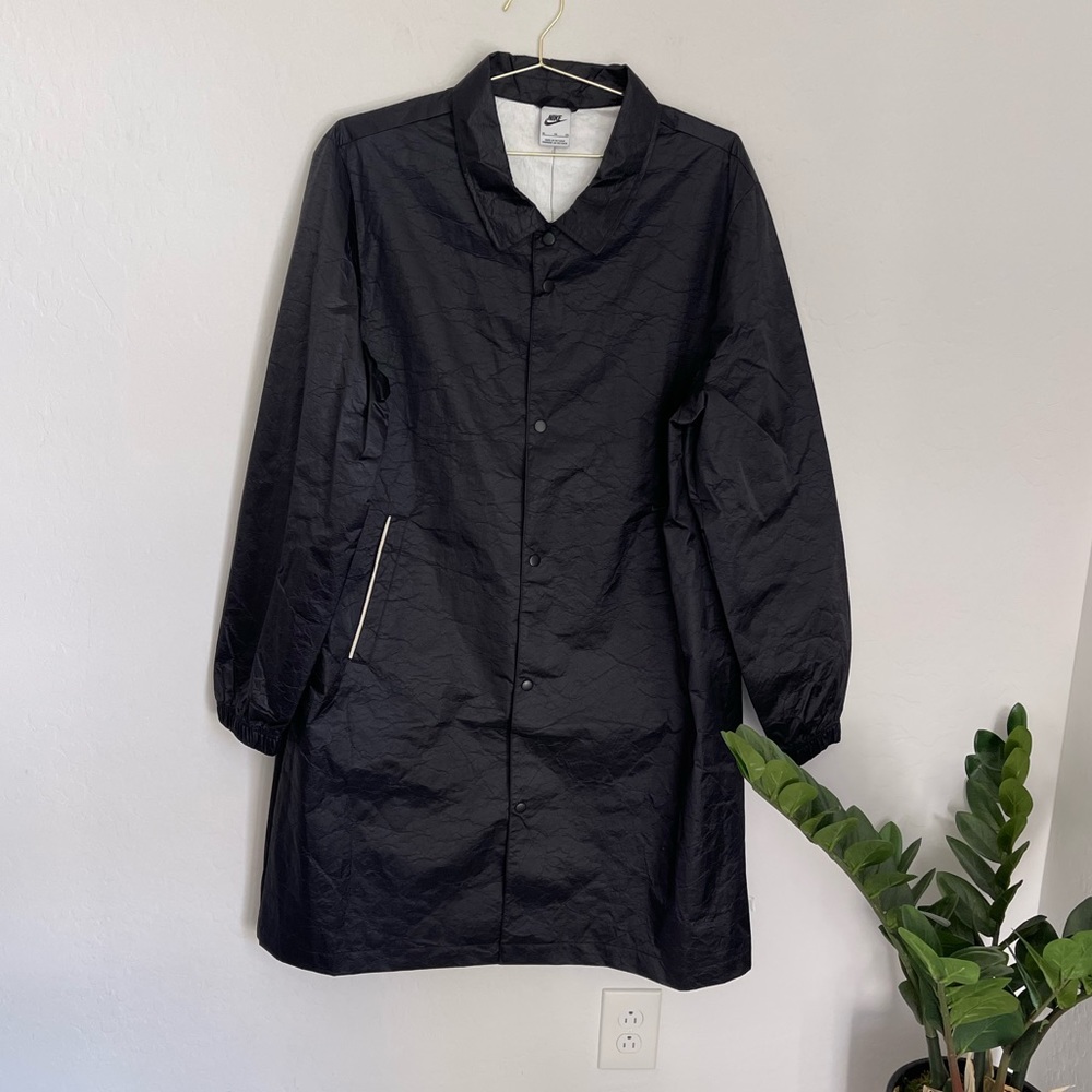 NIKE Sportswear Style Essentials Men's Long Coaches Jacket Size XL NWT